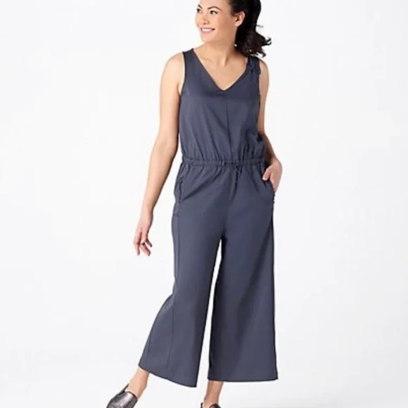 ZUDA | 3X | Z-Eco Regular Cropped Jumpsuit with UPF 50 NWOT - Picture 2 of 12